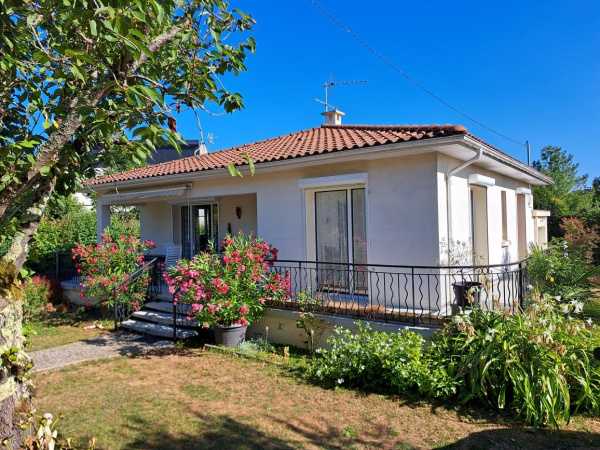 Offres de location Villa Auch 32000